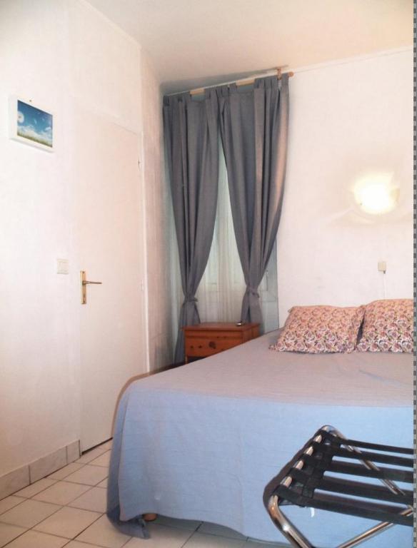 Hotel Du Musee Menton Phòng bức ảnh